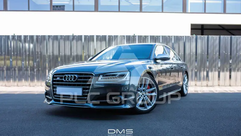 2017 Audi S8