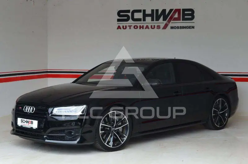 2017 Audi S8