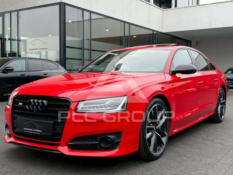 2017 Audi S8