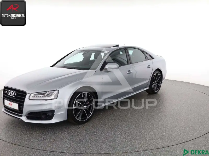 2017 Audi S8