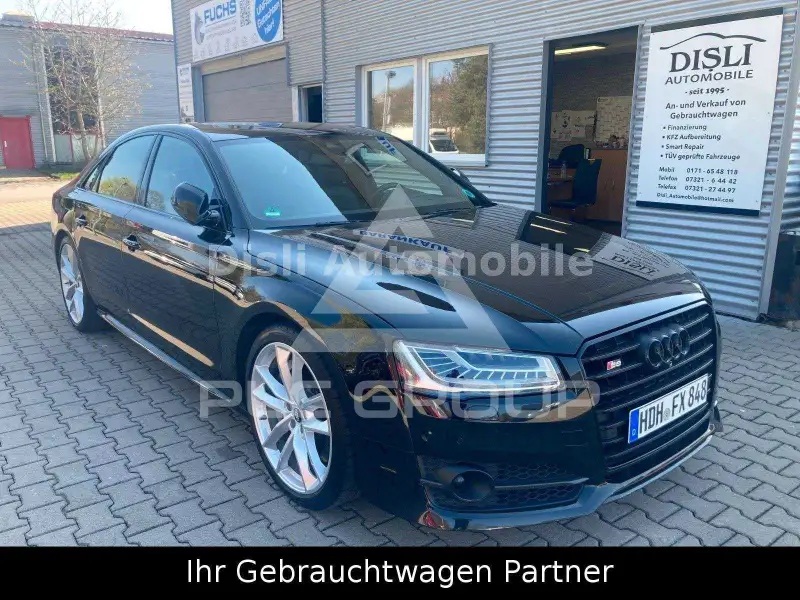 2017 Audi S8