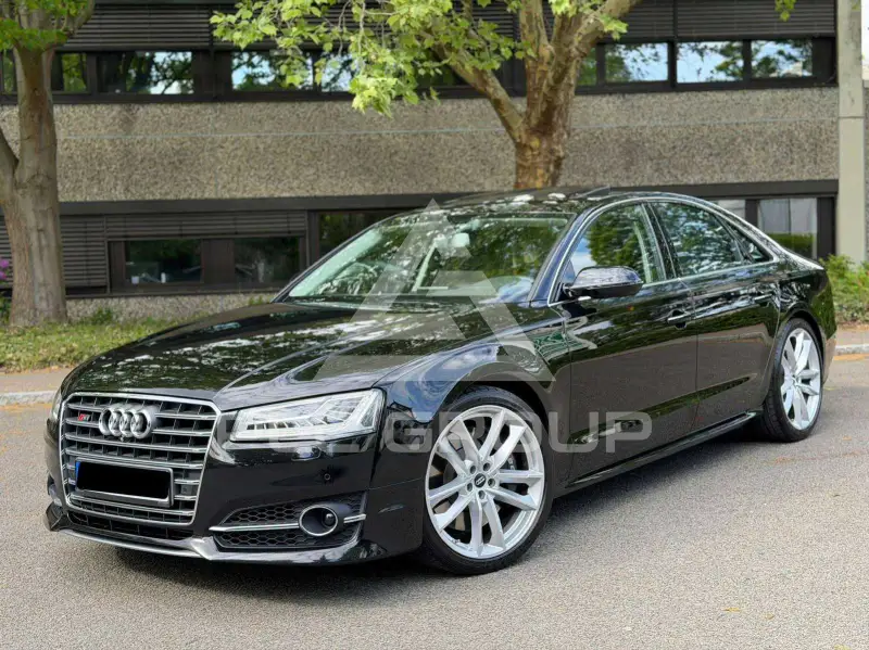 2017 Audi S8