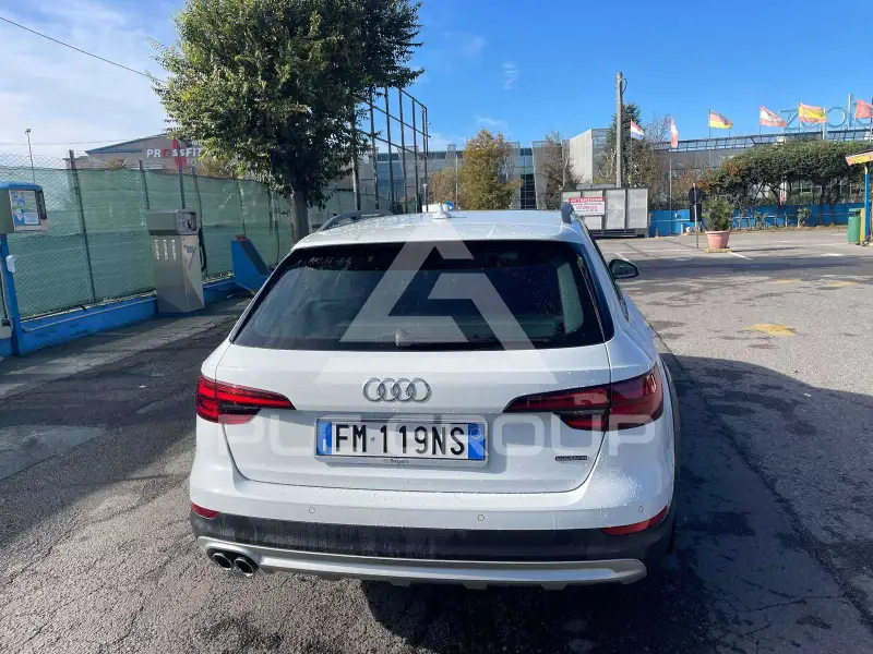 2017 Audi A4