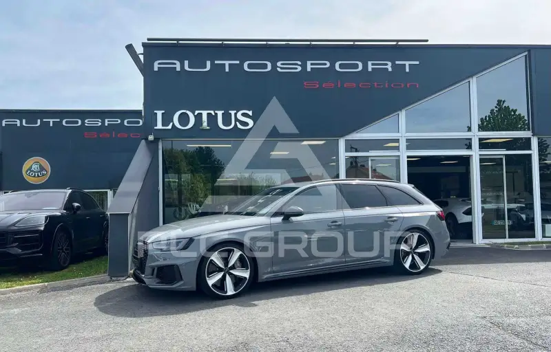 2017 Audi RS4