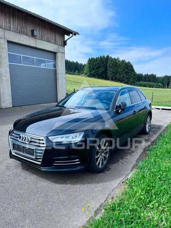 2017 Audi Quattro