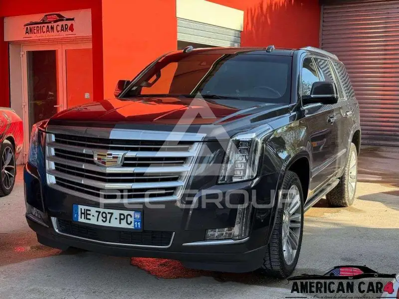 2017 Cadillac ESCALADE