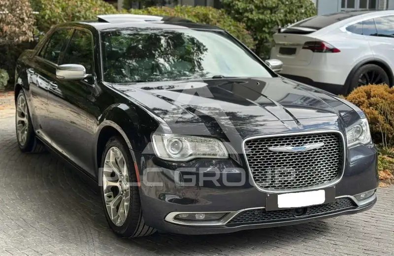 2017 Chrysler 300