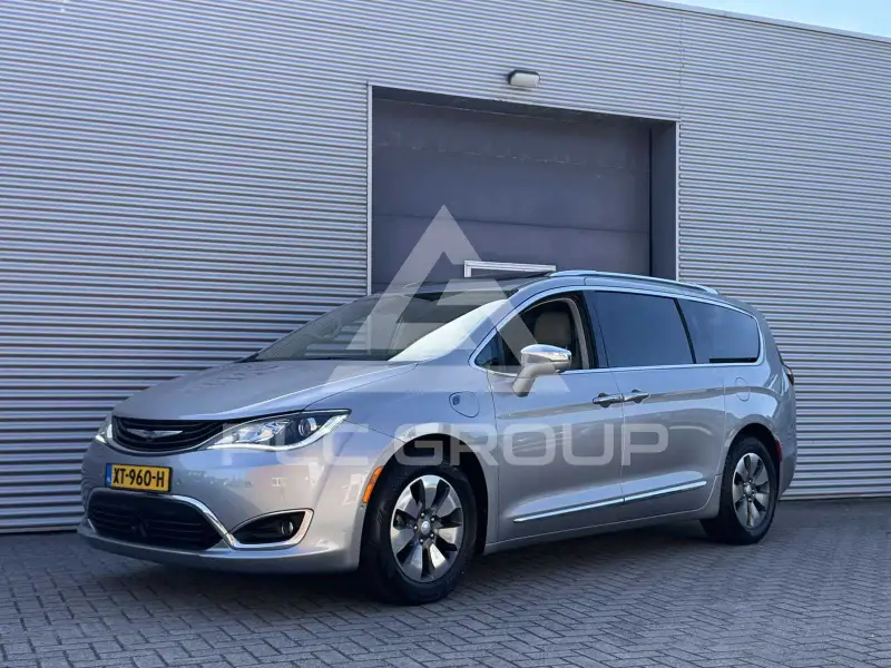 2017 Chrysler PACIFICA