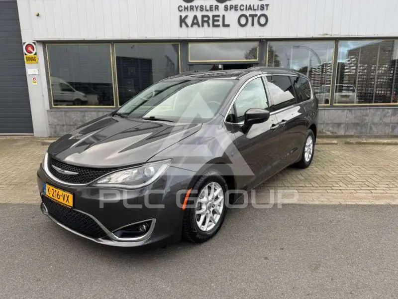 2017 Chrysler PACIFICA