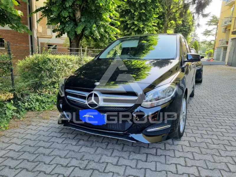 2017 Mercedes Benz B 200