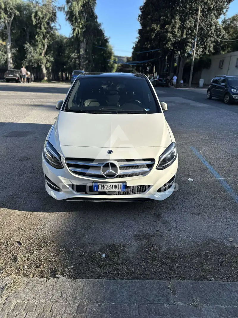 2017 Mercedes Benz 200