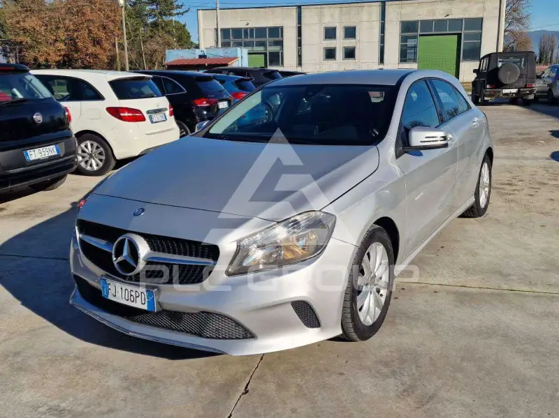 2017 Mercedes Benz A 200