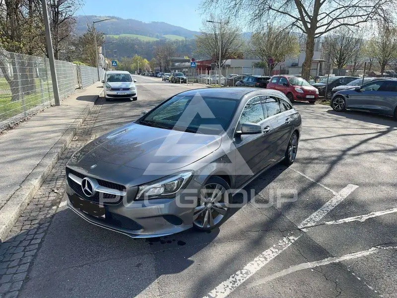 2017 Mercedes Benz CLA 200