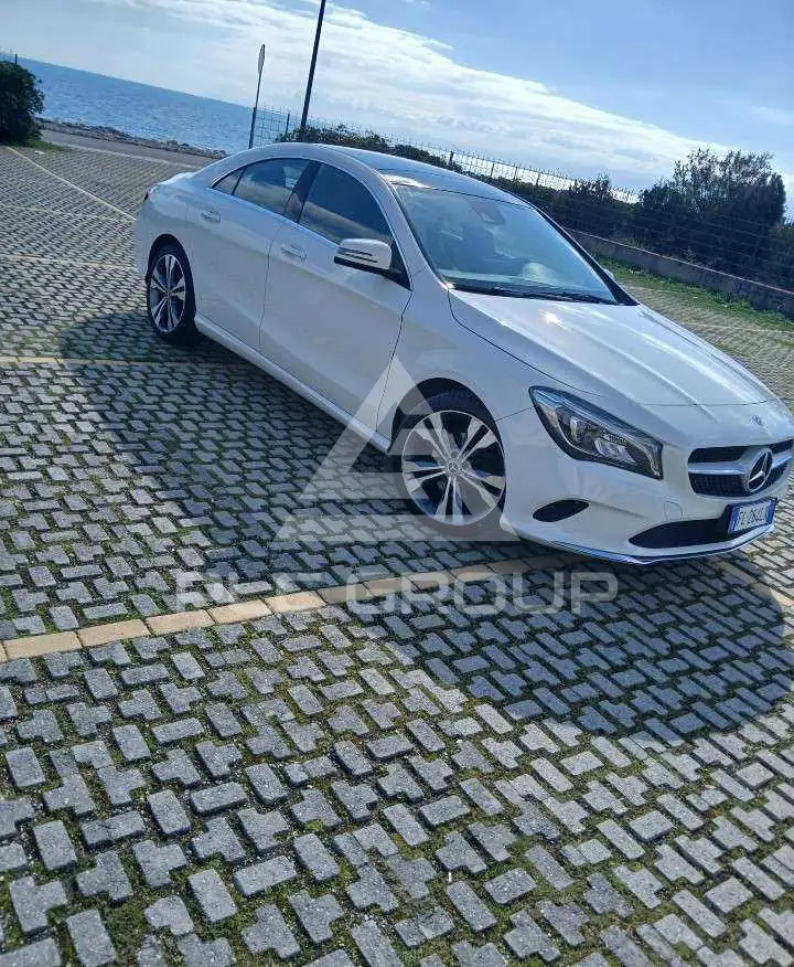 2017 Mercedes Benz CLA 200