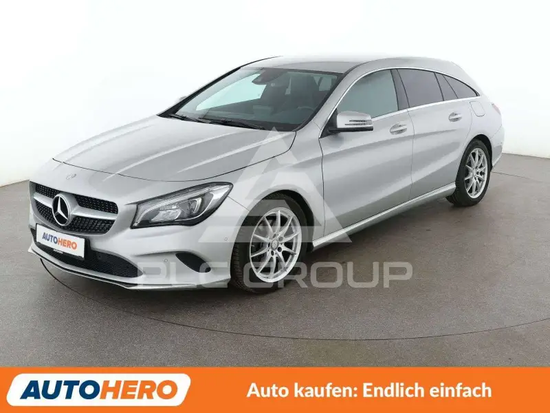 2017 Mercedes Benz CLA 220