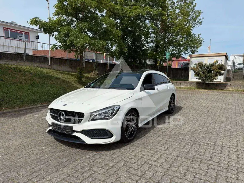 2017 Mercedes Benz CLA 220