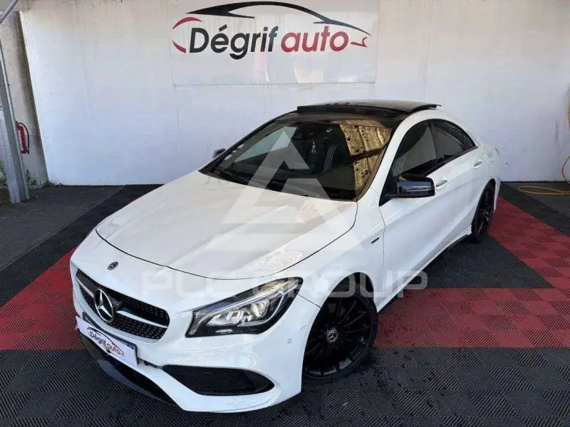 2017 Mercedes Benz CLA 220