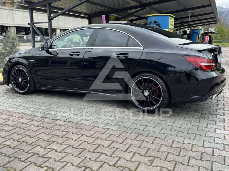 2017 Mercedes Benz CLA 220