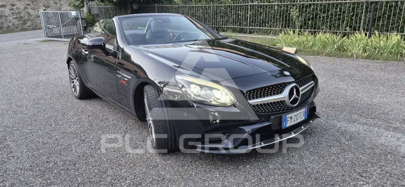2017 Mercedes Benz SLC 200