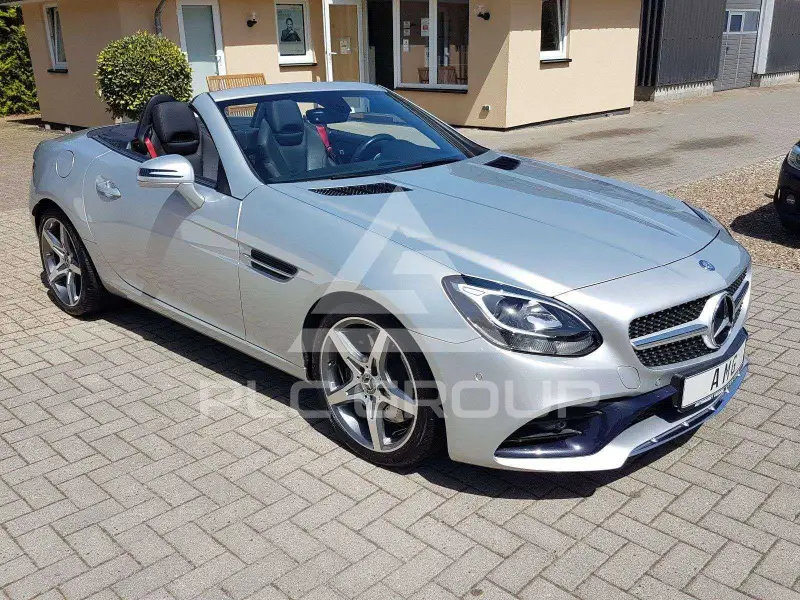 2017 Mercedes Benz SLC 200
