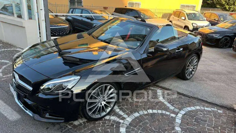 2017 Mercedes Benz SLC 200