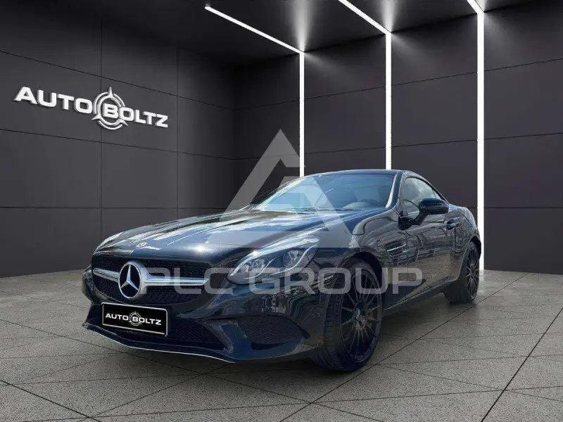 2017 Mercedes Benz SLC 200