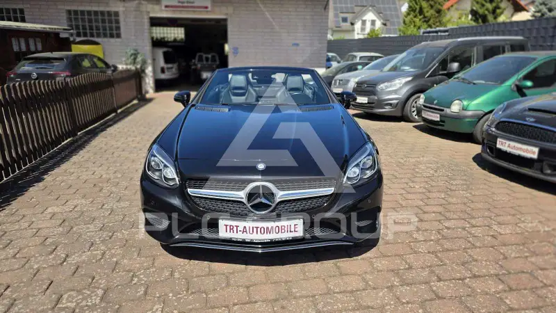 2017 Mercedes Benz SLC 200