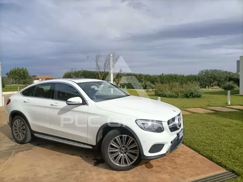 2017 Mercedes Benz GLC 250
