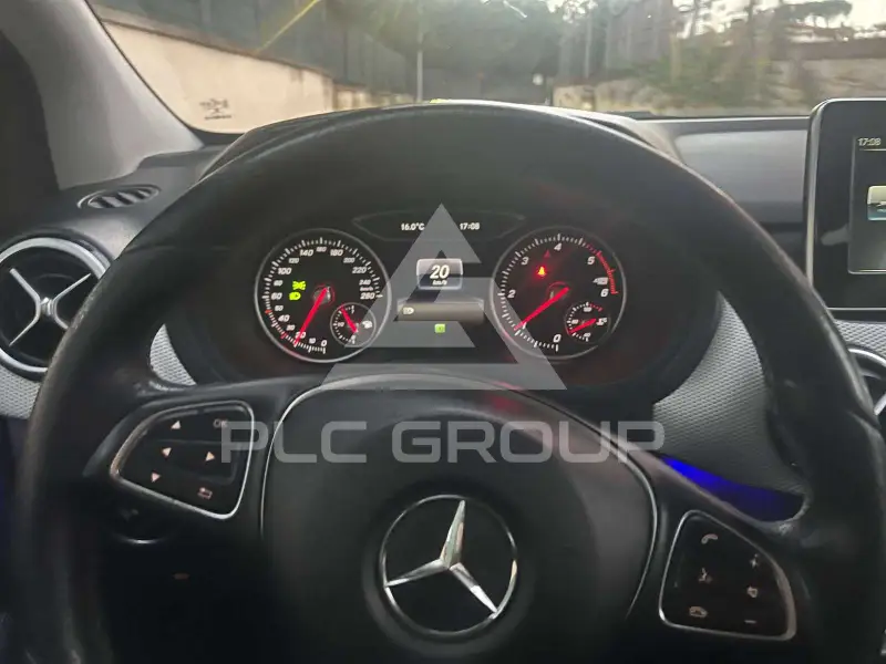 2017 Mercedes Benz A 180