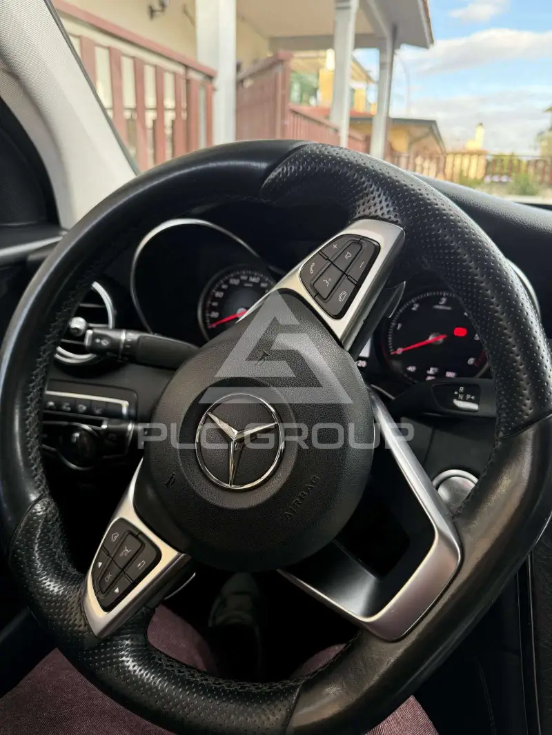 2017 Mercedes Benz GLC 300