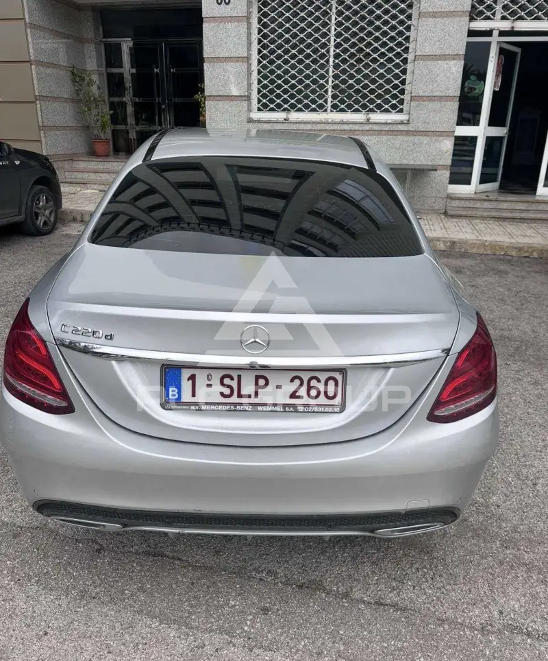 2017 Mercedes Benz C 220