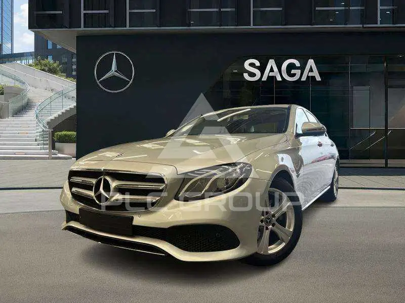 2017 Mercedes Benz E 200