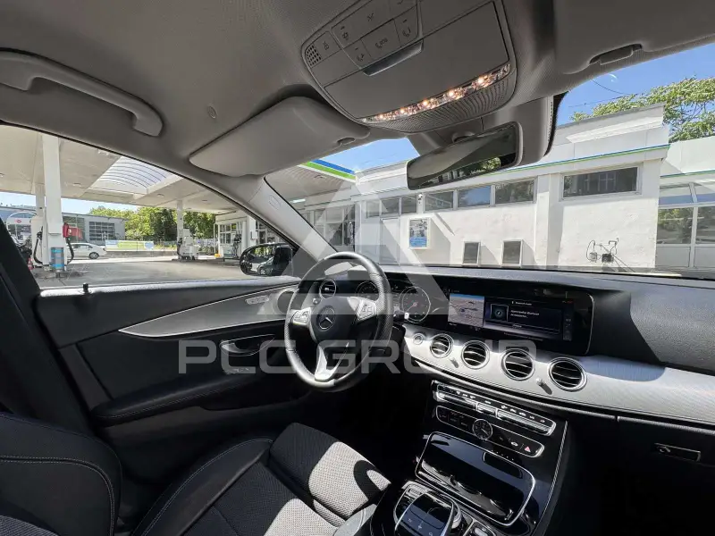 2017 Mercedes Benz E 200