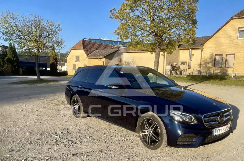 2017 Mercedes Benz E 220