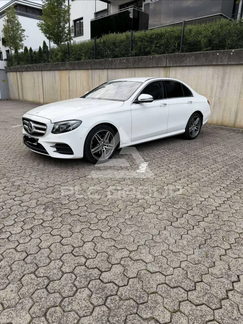 2017 Mercedes Benz E 220