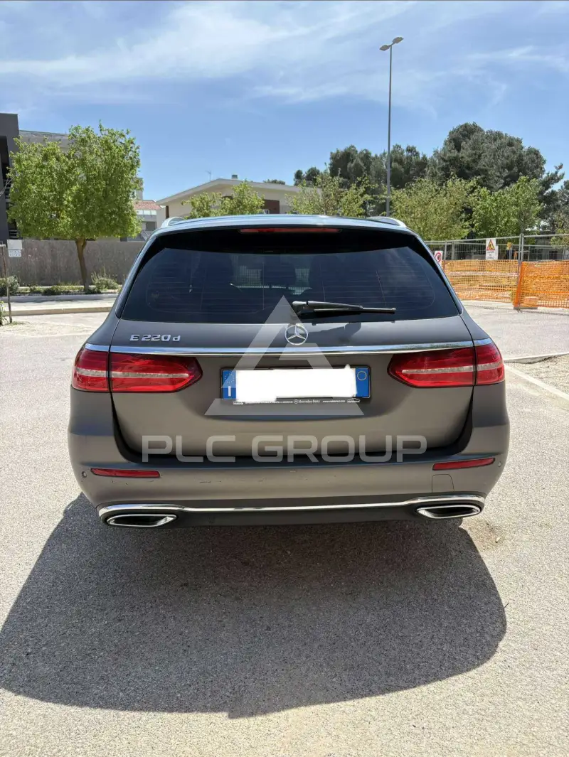 2017 Mercedes Benz E 220