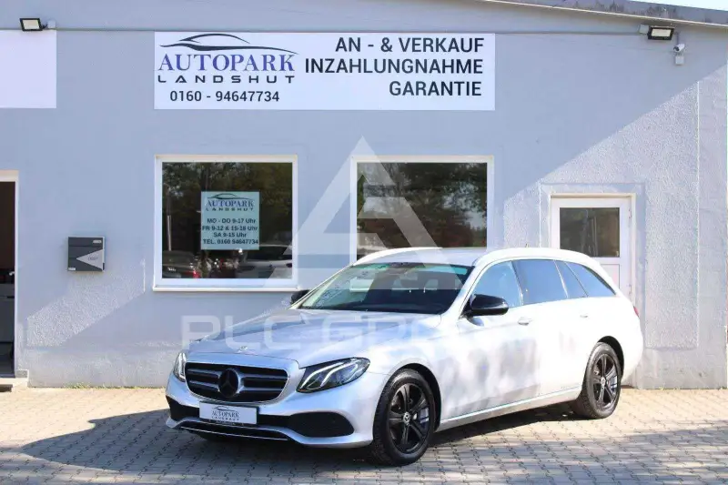 2017 Mercedes Benz E 220