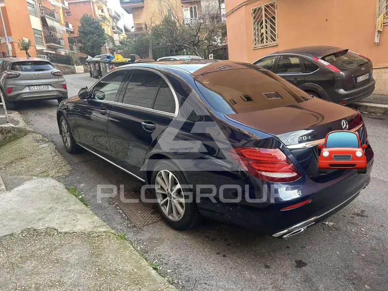 2017 Mercedes Benz E 220