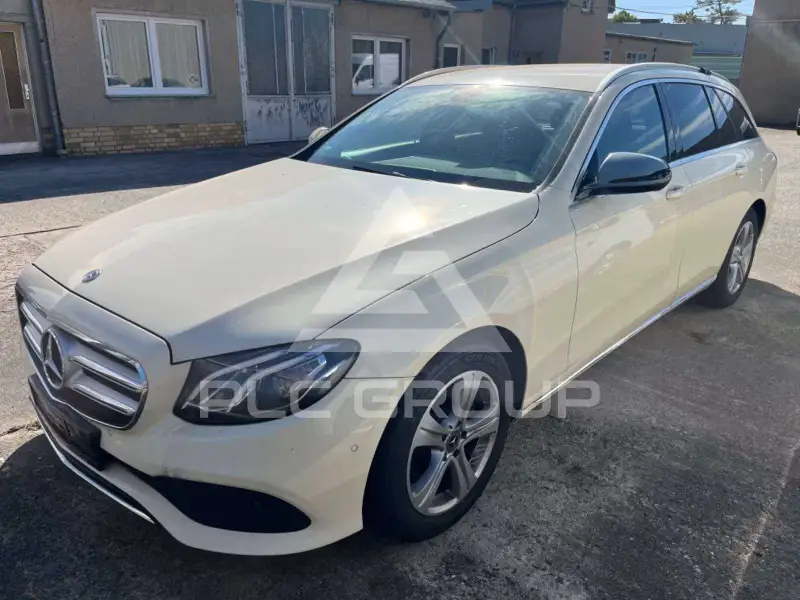 2017 Mercedes Benz E 220