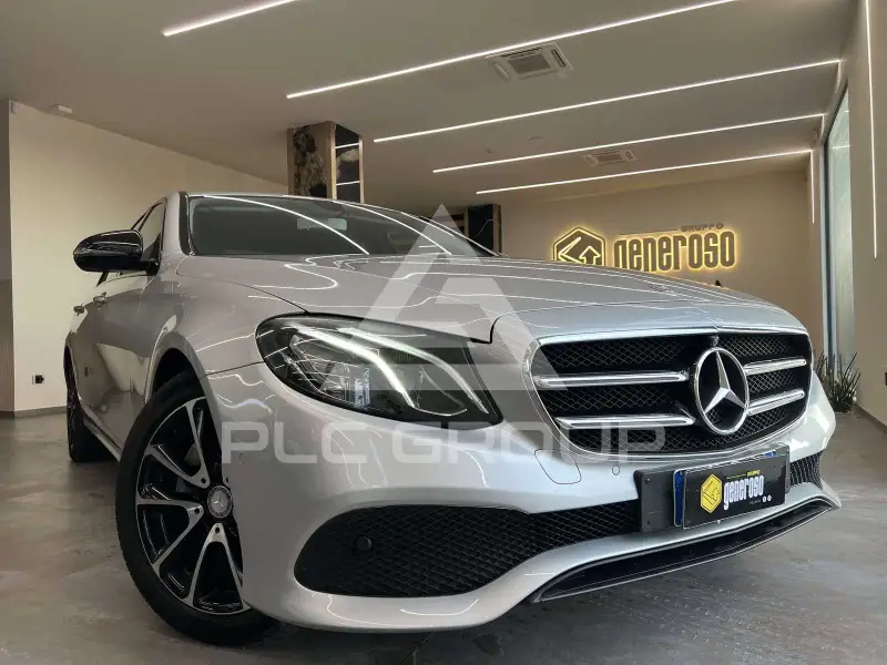 2017 Mercedes Benz E 220