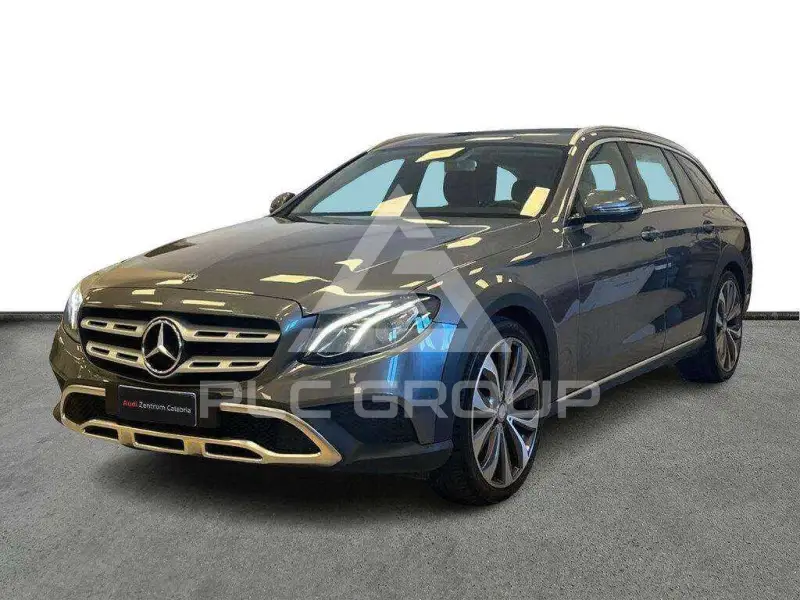 2017 Mercedes Benz E 220