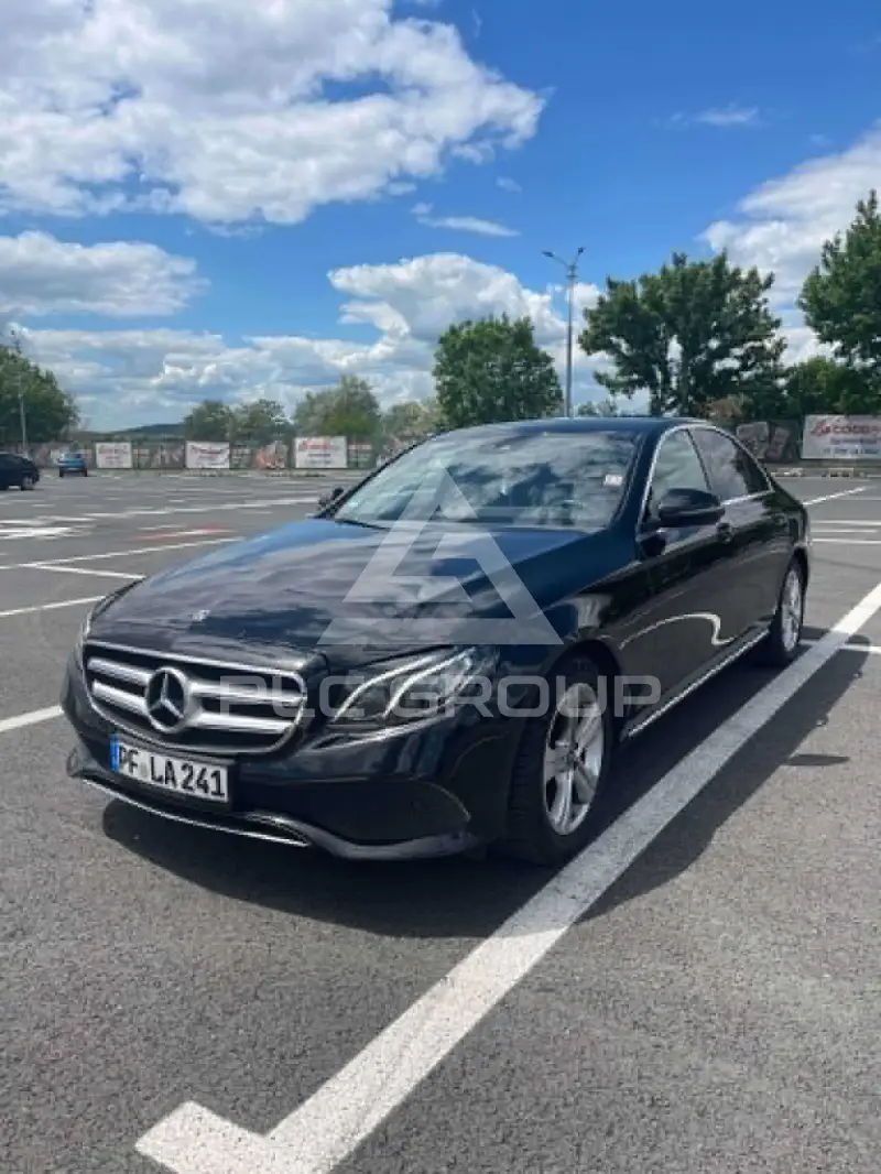 2017 Mercedes Benz E 220