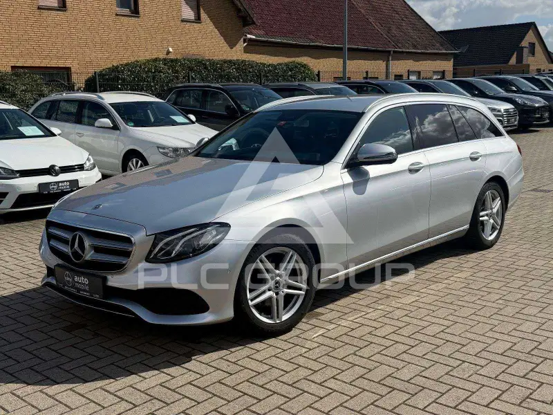 2017 Mercedes Benz E 220