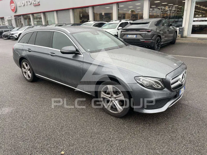 2017 Mercedes Benz E 220