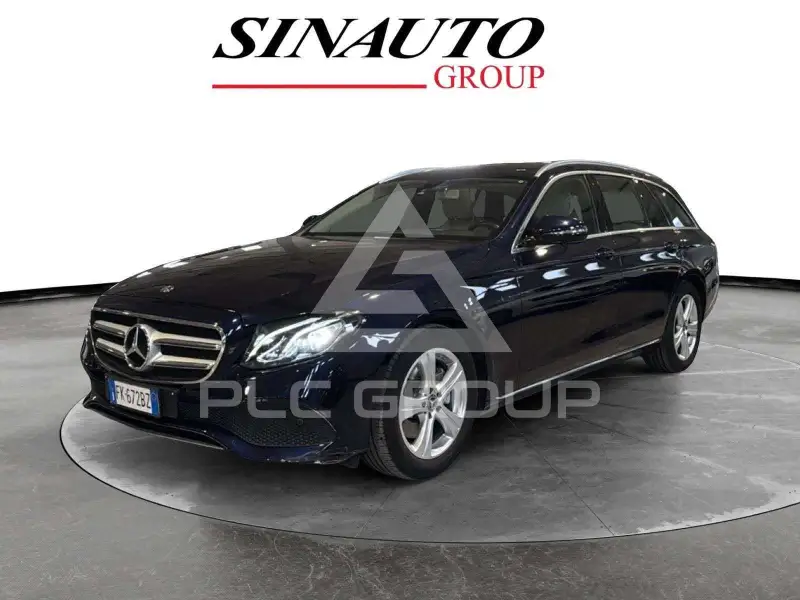 2017 Mercedes Benz E 220