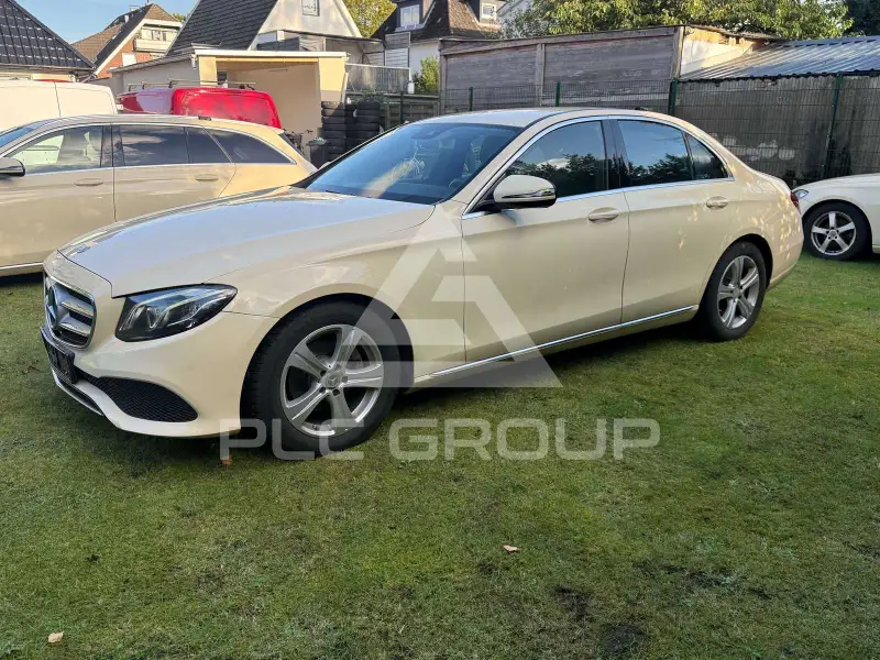 2017 Mercedes Benz E 220