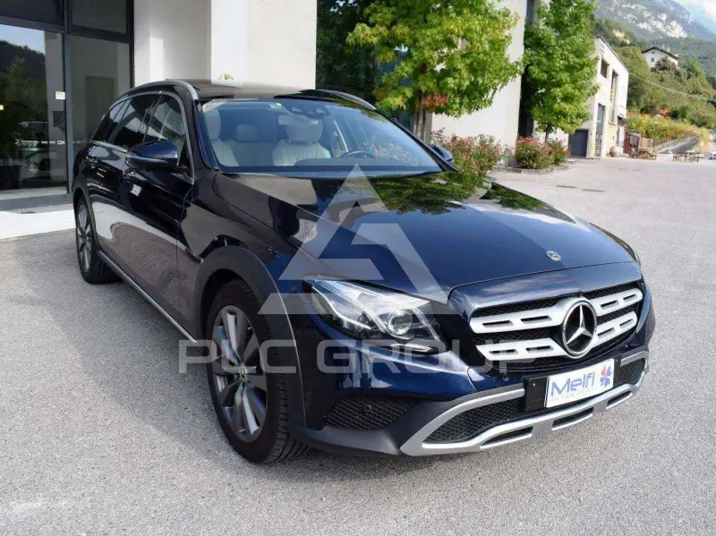 2017 Mercedes Benz E 220