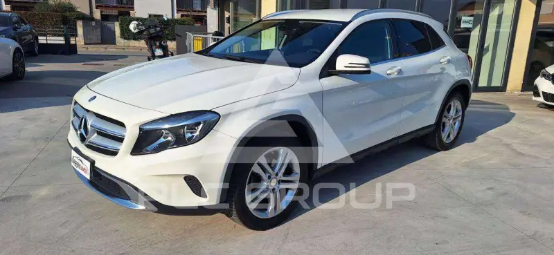 2017 Mercedes Benz GLA 200