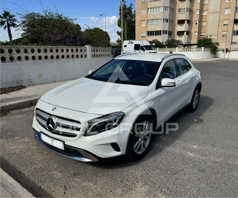 2017 Mercedes Benz GLA 200
