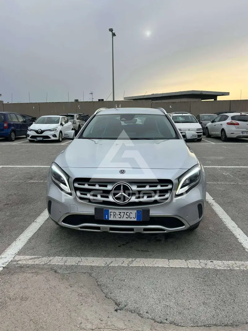 2017 Mercedes Benz GLA 200